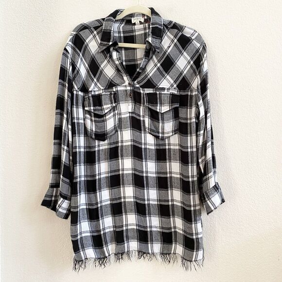 Umgee Shirt Womens Sz M Top Black Plaid Long Sleeve 1/4 Button Up Peplum Boho - Picture 5 of 8
